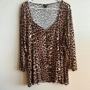 Torrid Leopard print blouse, size 2